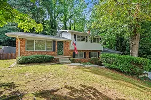 90 Elm Dr, Toccoa, GA 30577 - Photo 3