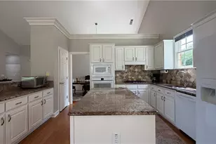 815 Yearling, Alpharetta, GA 30005 - Photo 5