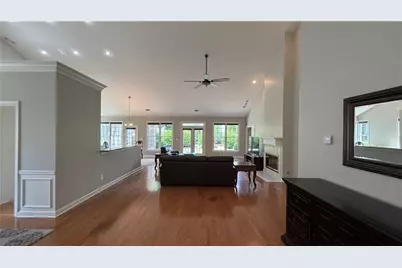 815 Yearling, Alpharetta, GA 30005 - Photo 3