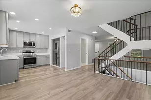 7307 Cardigan Circle, Atlanta, GA 30328 - Photo 9
