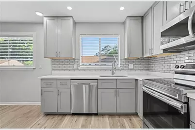 7307 Cardigan Circle, Atlanta, GA 30328 - Photo 11