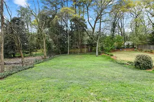 2900 Lookout Pl NE, Atlanta, GA 30305 - Photo 3
