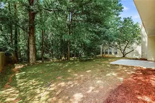 1075 Hidden Pond Ln, Roswell, GA 30075 - Photo 45