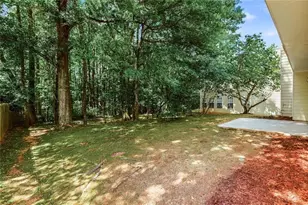 1075 Hidden Pond Ln, Roswell, GA 30075 - Photo 45