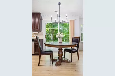 1075 Hidden Pond Lane, Roswell, GA 30075 - Photo 13