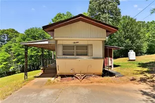 1513 Pine Valley Rd, Gainesville, GA 30501 - Photo 3