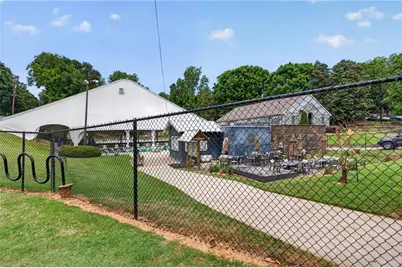 800 Lake Summit Drive, Atlanta, GA 30342 - Photo 81