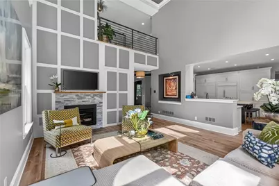 800 Lake Summit Drive, Atlanta, GA 30342 - Photo 5
