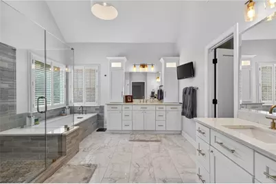 800 Lake Summit Drive, Atlanta, GA 30342 - Photo 39