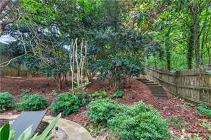 800 Lake Summit Dr, Atlanta, GA 30342 - Photo 75