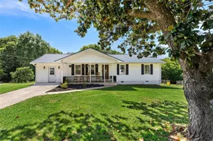 565 N Marble Street N, Rockmart, GA 30153 - Photo 1