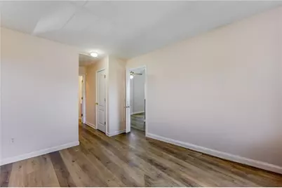 121 Fox Creek Drive, Woodstock, GA 30188 - Photo 33