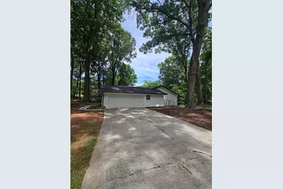 4783 Hickory Court SW, Lilburn, GA 30047 - Photo 5