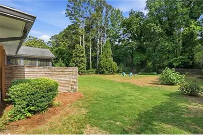 615 Laura Drive, Marietta, GA 30066 - Photo 33