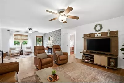 615 Laura Drive, Marietta, GA 30066 - Photo 7