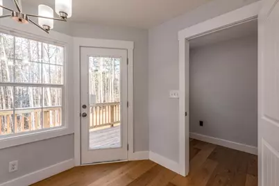 330 London Dale, Woodstock, GA 30189 - Photo 9