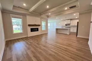 905 Winding Rose Dr, Hoschton, GA 30548 - Photo 7