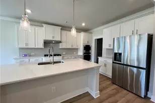 905 Winding Rose Dr, Hoschton, GA 30548 - Photo 9