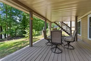 8712 Lake Dr, Snellville, GA 30039 - Photo 35