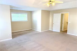 1210 Skylar Ridge Cir, Buford, GA 30519 - Photo 17