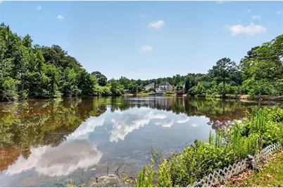 1973 Sugarstone Drive, Lawrenceville, GA 30043 - Photo 5