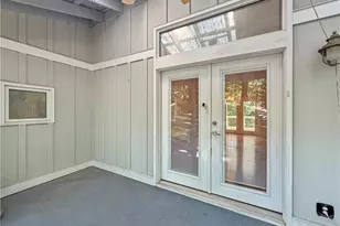 6567 Tahiti Way, Flowery Branch, GA 30542 - Photo 5