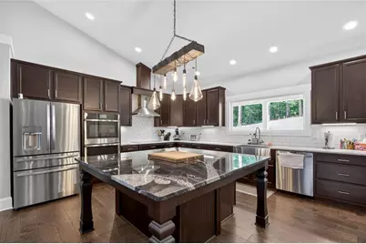 173 W Lake Boulevard, Carrollton, GA 30116 - Photo 9