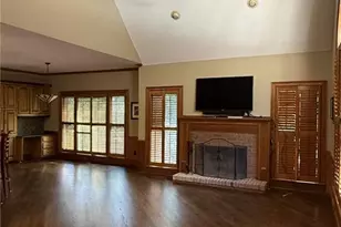 1251 Bridgewater Walk, Snellville, GA 30078 - Photo 11
