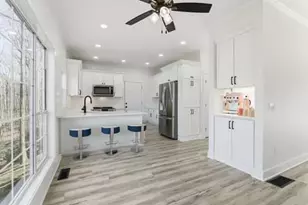 5560 Pilgrim Point Ext, Cumming, GA 30041 - Photo 7