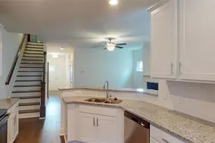 6328 Scudders Dr, Lithonia, GA 30058 - Photo 9