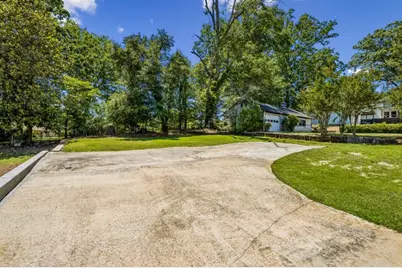 553 S Hill Street, Buford, GA 30518 - Photo 43