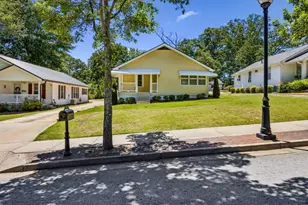 553 S Hill St, Buford, GA 30518 - Photo 1