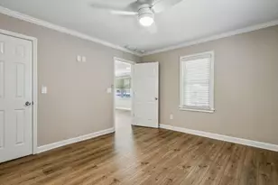 553 S Hill St, Buford, GA 30518 - Photo 25