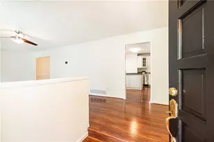1373 Colony Dr, Marietta, GA 30068 - Photo 5