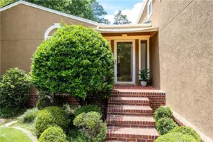 1373 Colony Dr, Marietta, GA 30068 - Photo 3