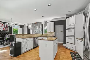 1033 Spalding Club Ct, Atlanta, GA 30338 - Photo 17