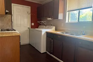 1072 Thrasher Ct NW, Norcross, GA 30093 - Photo 5