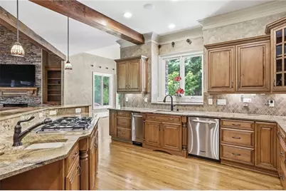 300 Edwards Brook Lane, Canton, GA 30115 - Photo 27