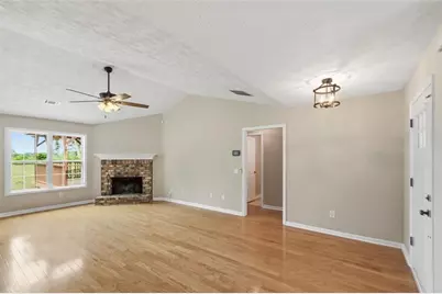 501 Spratlin Drive, Jefferson, GA 30549 - Photo 7