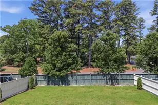 781 Belerose Ln, Marietta, GA 30068 - Photo 33