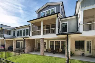 1040 Harper Dr, Roswell, GA 30076 - Photo 1
