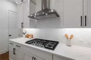 1040 Harper Dr, Roswell, GA 30076 - Photo 11