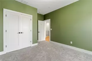 1040 Harper Dr, Alpharetta, GA 30076 - Photo 25