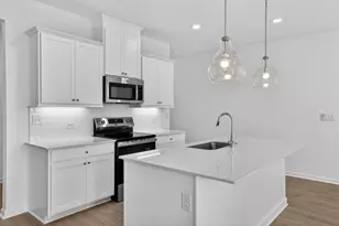 3695 Sagecrest Dr, Buford, GA 30519 - Photo 9