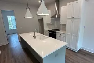 990 Bibbs Circle NW, Atlanta, GA 30318 - Photo 5