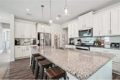 7455 Easton Valley Ln, Cumming, GA 30028 - Photo 15