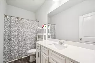 7455 Easton Valley Ln, Cumming, GA 30028 - Photo 35