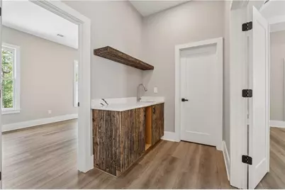 6029 Wellington Avenue, Gainesville, GA 30506 - Photo 13