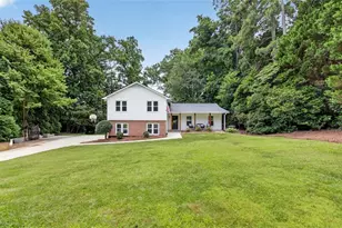 4205 Manor House Dr, Marietta, GA 30062 - Photo 1