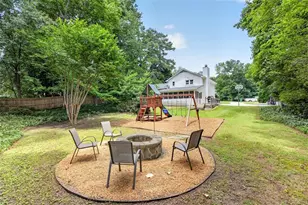 4205 Manor House Dr, Marietta, GA 30062 - Photo 7